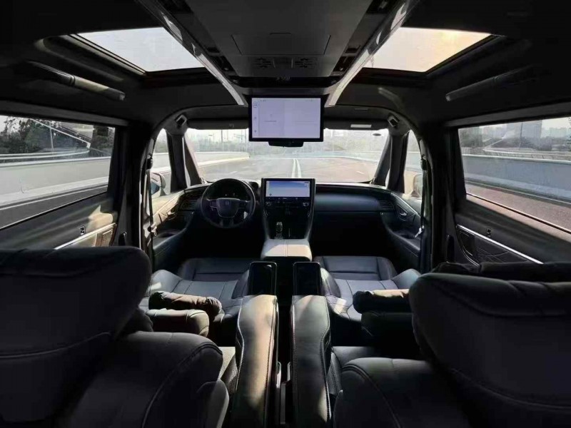 石家庄25年丰田威尔法6