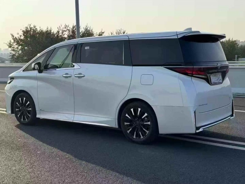 石家庄25年丰田威尔法8