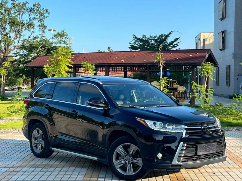 汕头19年丰田汉兰达2