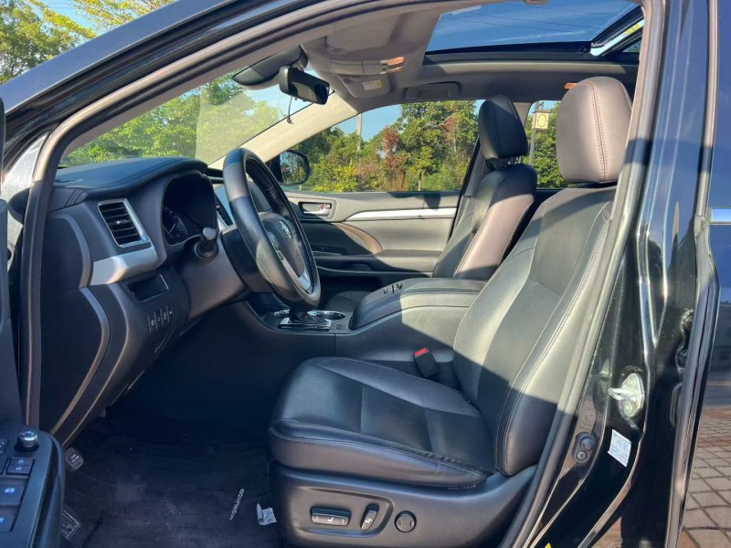 汕头19年丰田汉兰达5