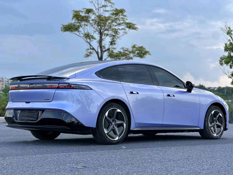 深圳25年东风奕派7