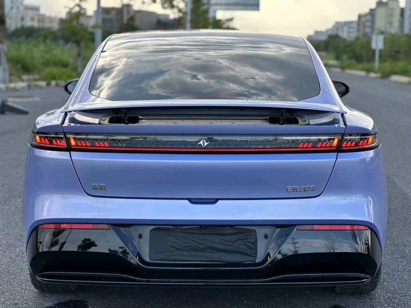 深圳25年东风奕派8