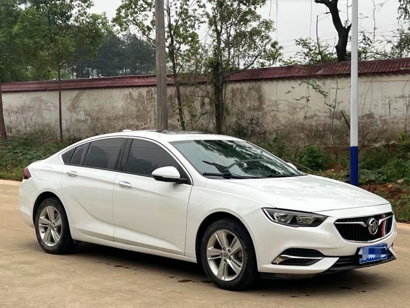 长沙20年别克君威3