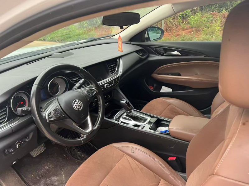 长沙20年别克君威6