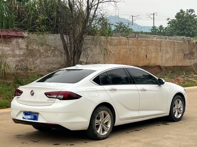 长沙20年别克君威9