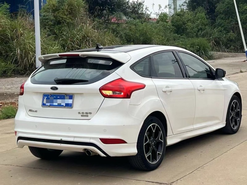 娄底15年起亚K28