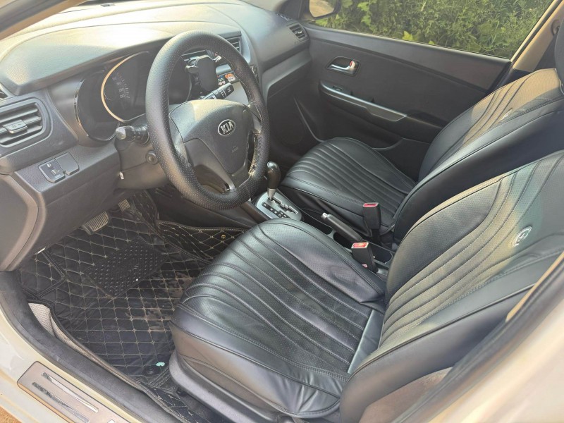 娄底17年福特福克斯6