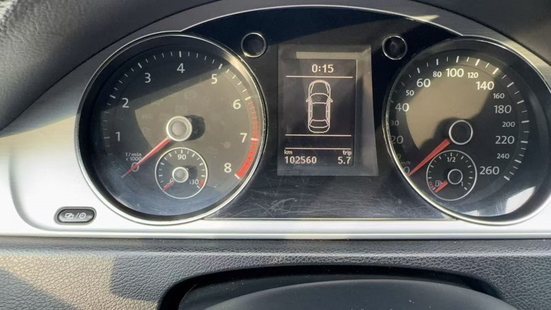 娄底14年大众迈腾8