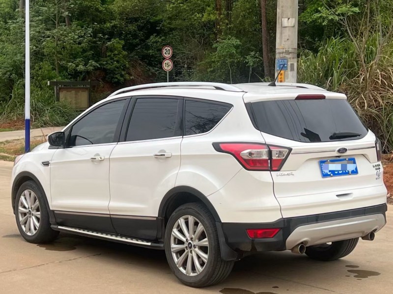 娄底18年福特翼虎8