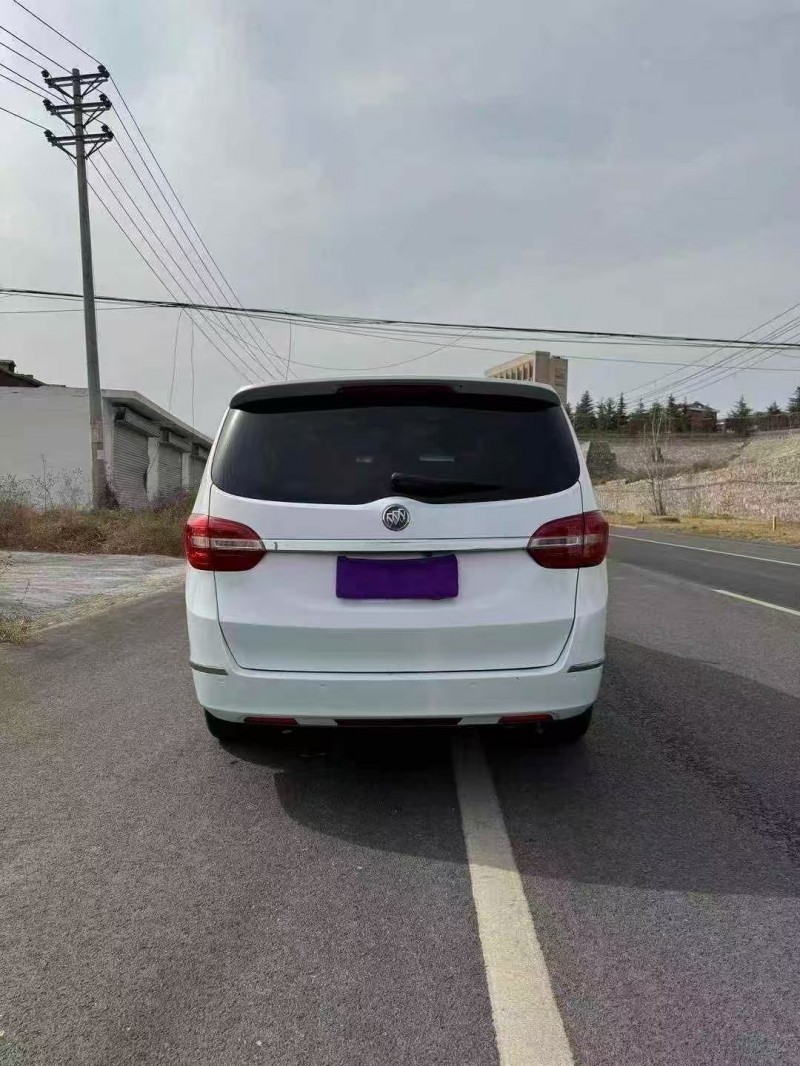 邯郸18年别克GL83