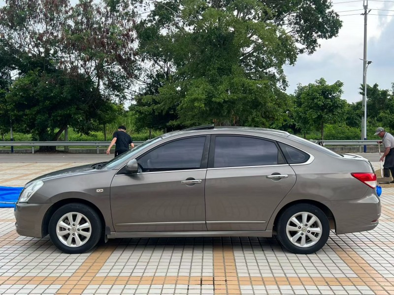 汕头16年日产轩逸3