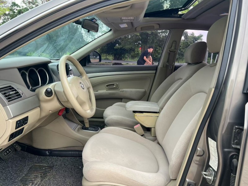 汕头16年日产轩逸4