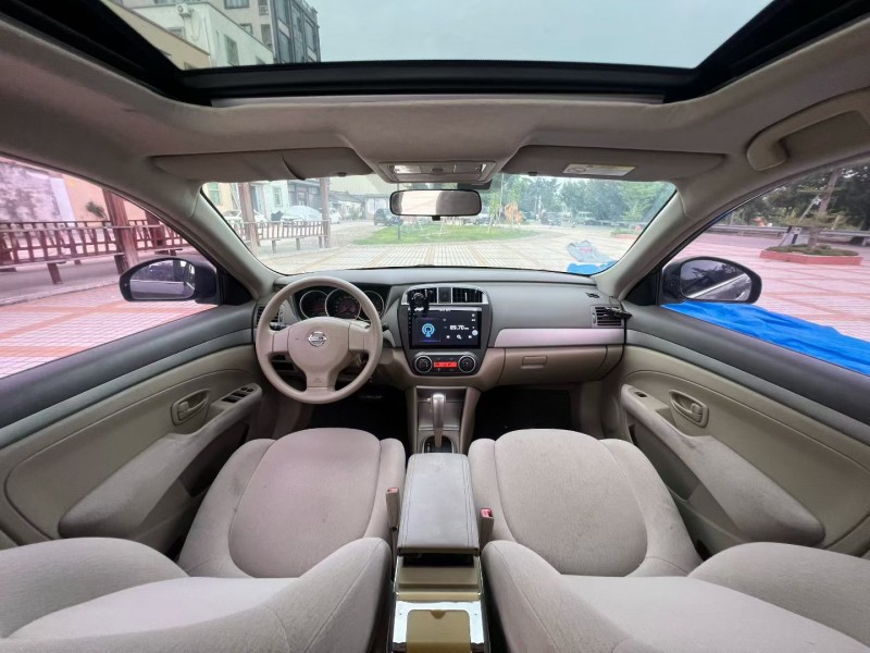 汕头16年日产轩逸7