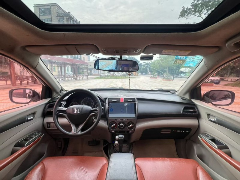 汕头14年本田锋范7