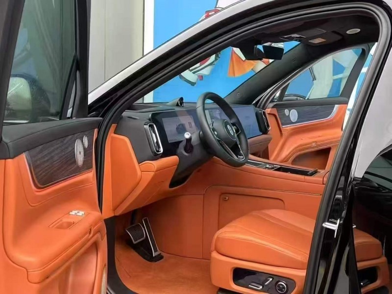 广州24年华为智选问界4