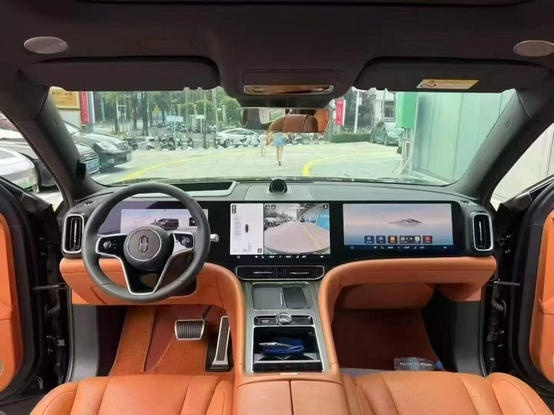 广州24年华为智选问界5