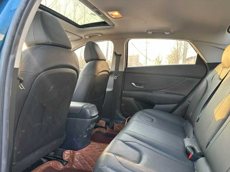 徐州21年现代伊兰特5