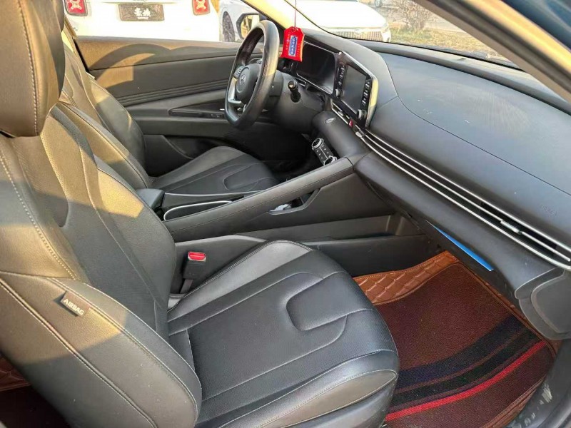 徐州21年现代伊兰特7