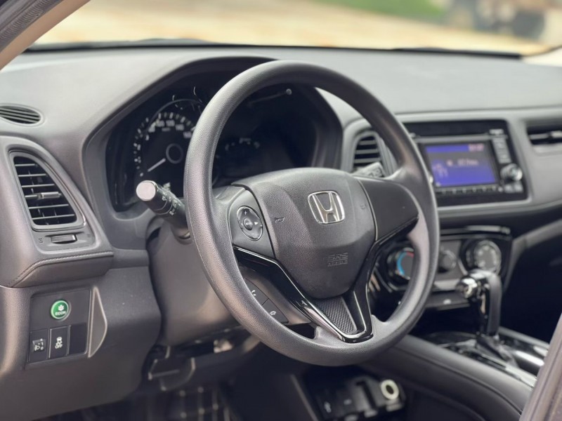 汕头17年本田缤智4