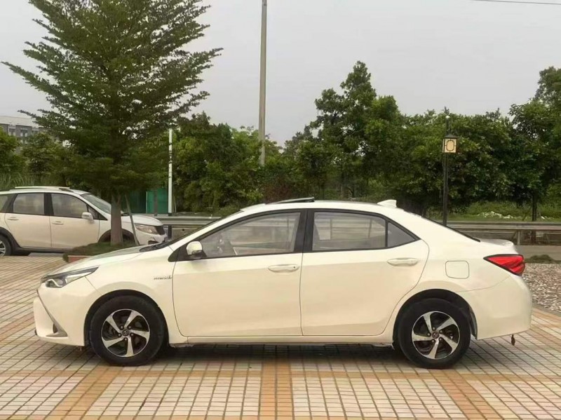 汕头18年丰田雷凌3