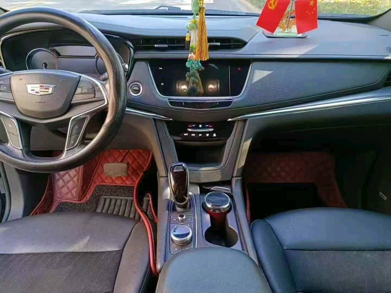 淄博20年凯迪拉克XT54