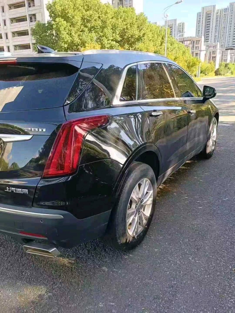 淄博20年凯迪拉克XT58