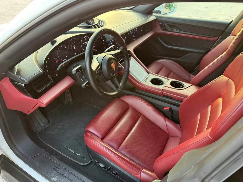 徐州21年保时捷Taycan3