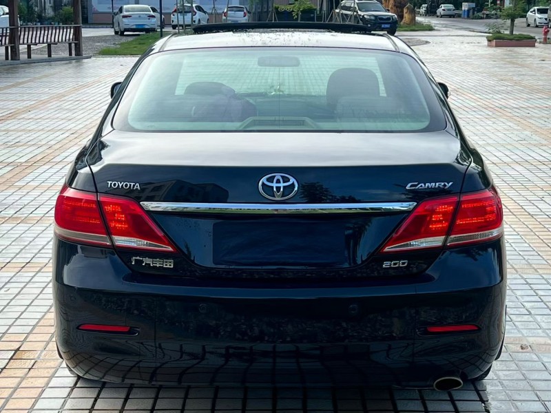 汕头11年丰田凯美瑞9