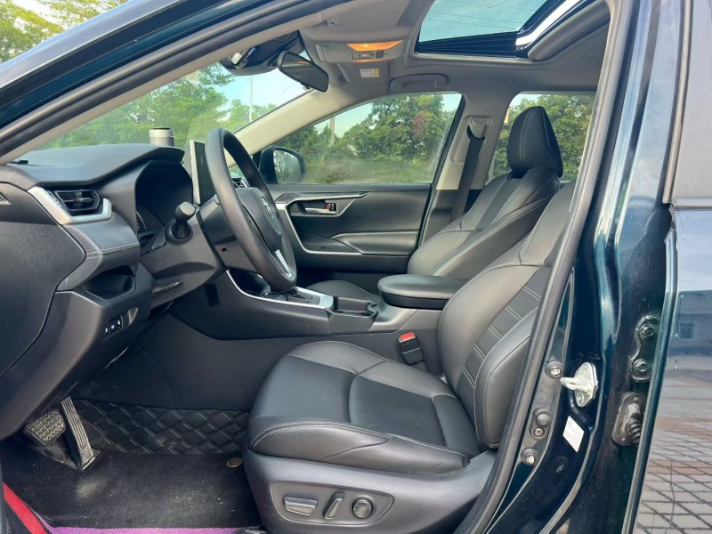 汕头21年丰田威兰达4