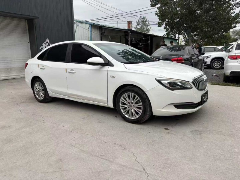 徐州17年别克英朗2