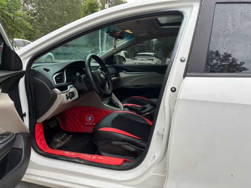 徐州17年别克英朗6