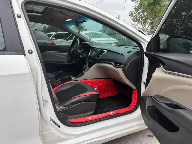 徐州17年别克英朗7