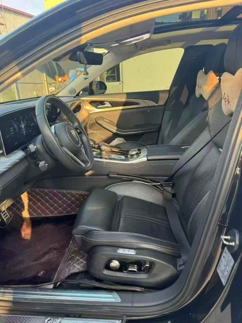 青岛21年红旗H97