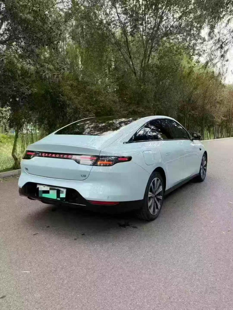 烟台24年零跑汽车C018