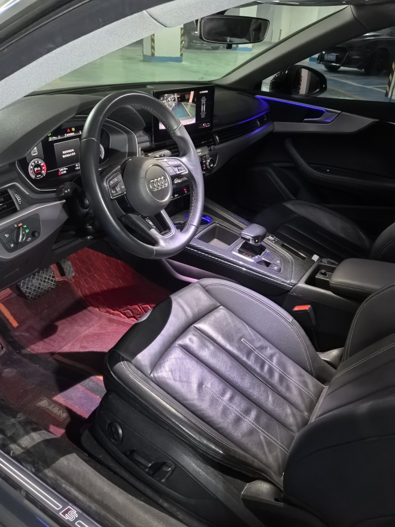 贵阳21年奥迪A55