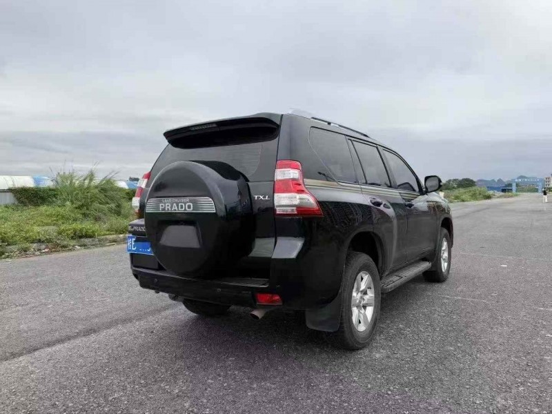 钦州18年丰田普拉多7