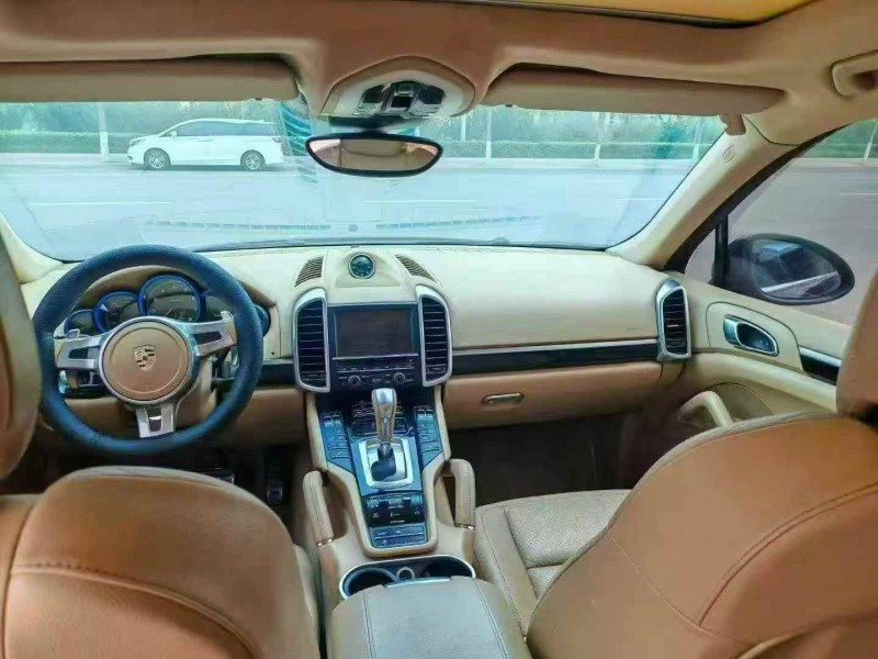 秦皇岛14年保时捷卡宴4