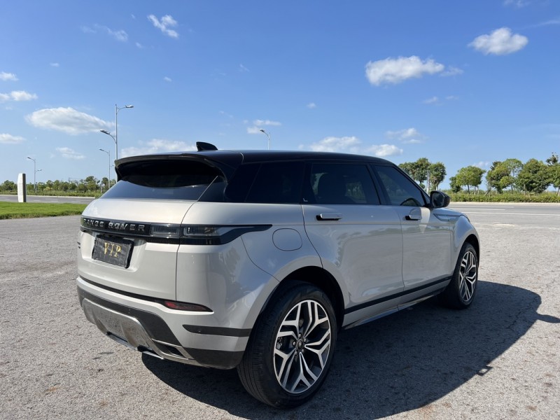 盐城21年路虎极光8