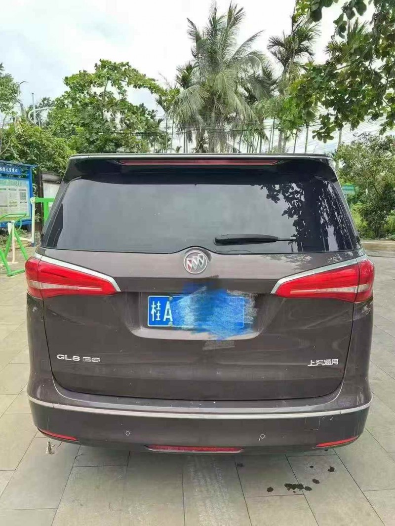 桂林18年别克GL89