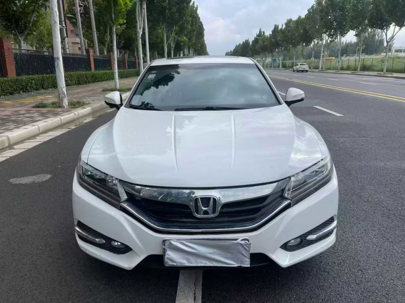 郑州18年本田思铂睿1