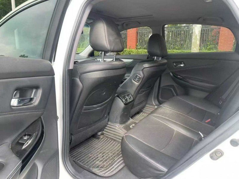 郑州18年本田思铂睿5