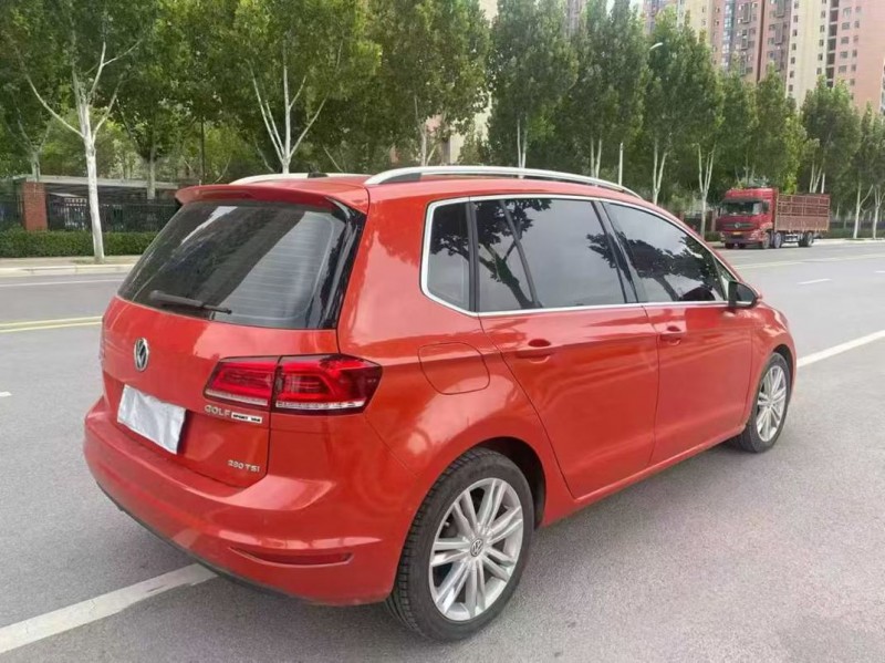 郑州16年大众高尔夫·嘉旅9