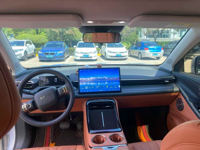 枣庄25年传祺埃安S5