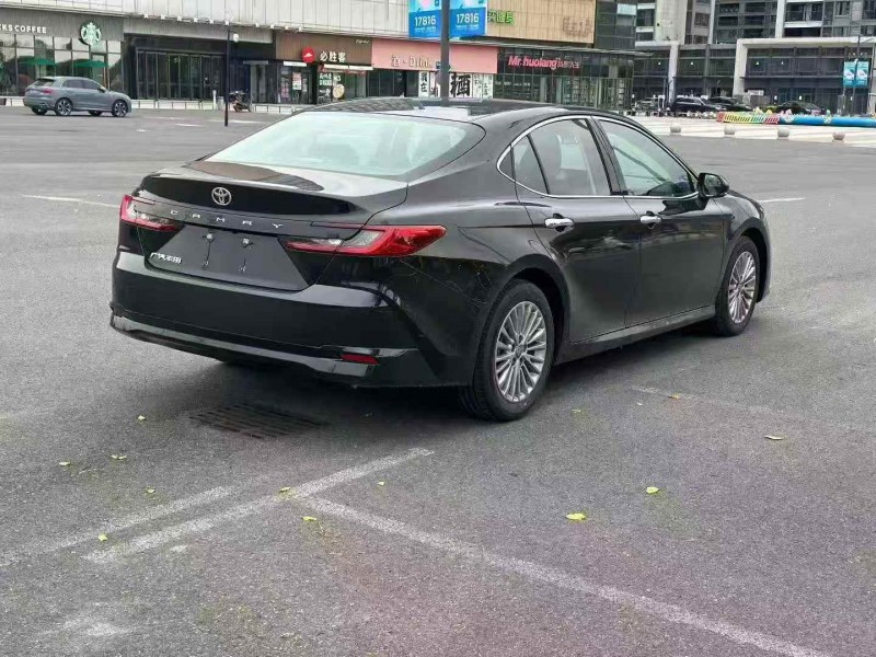 衢州25年丰田凯美瑞8