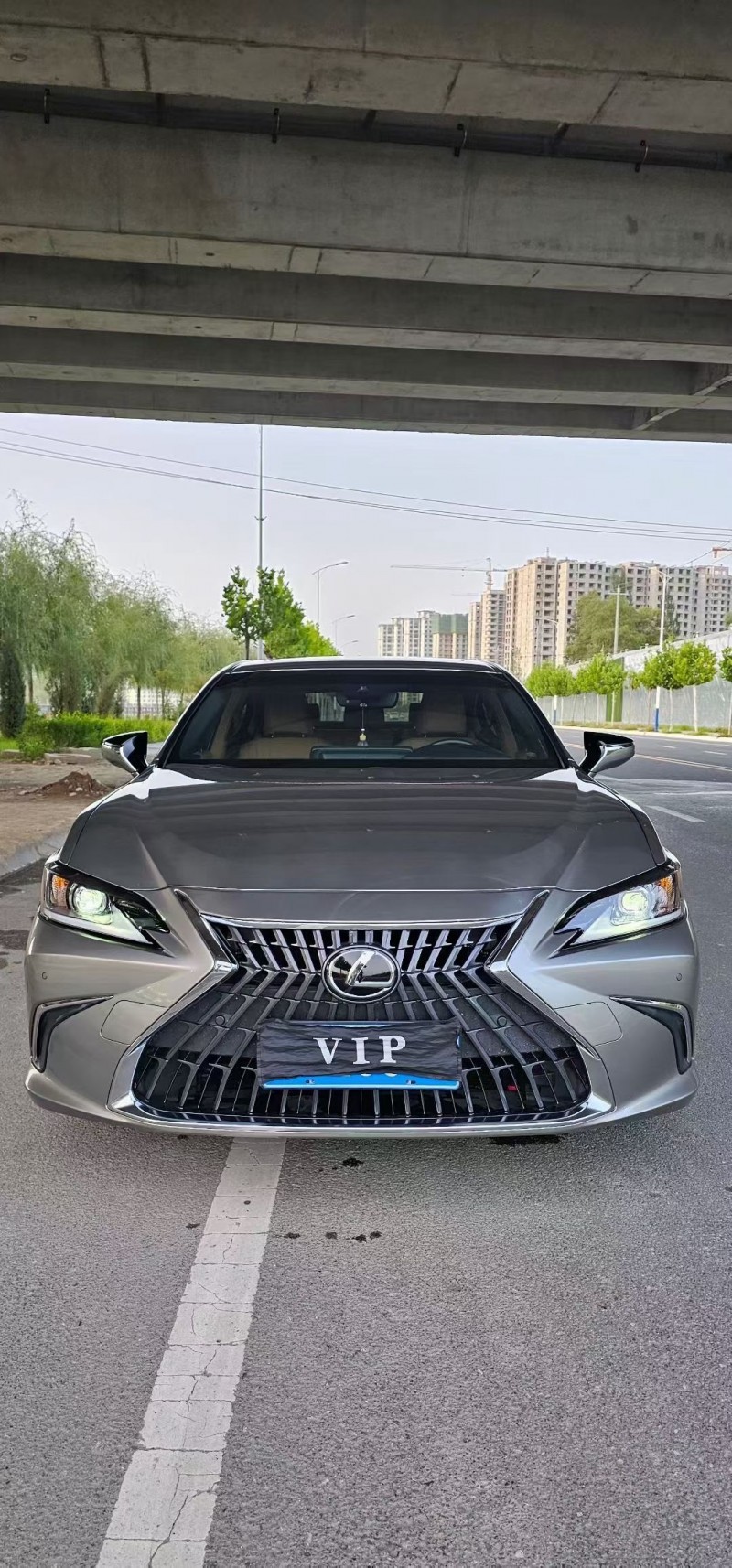 兰州23年雷克萨斯ES1