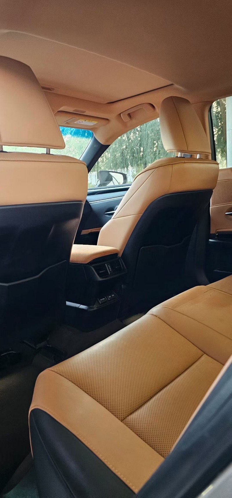 兰州23年雷克萨斯ES5