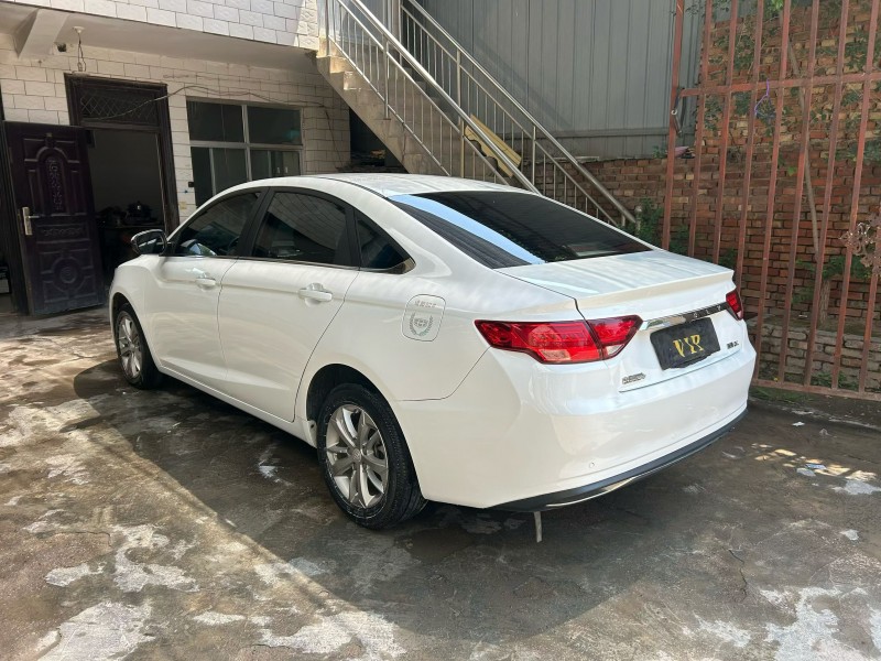 兰州21年吉利帝豪3