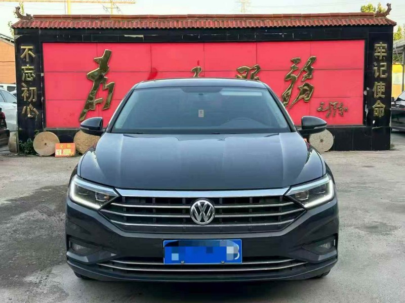 枣庄21年大众速腾1