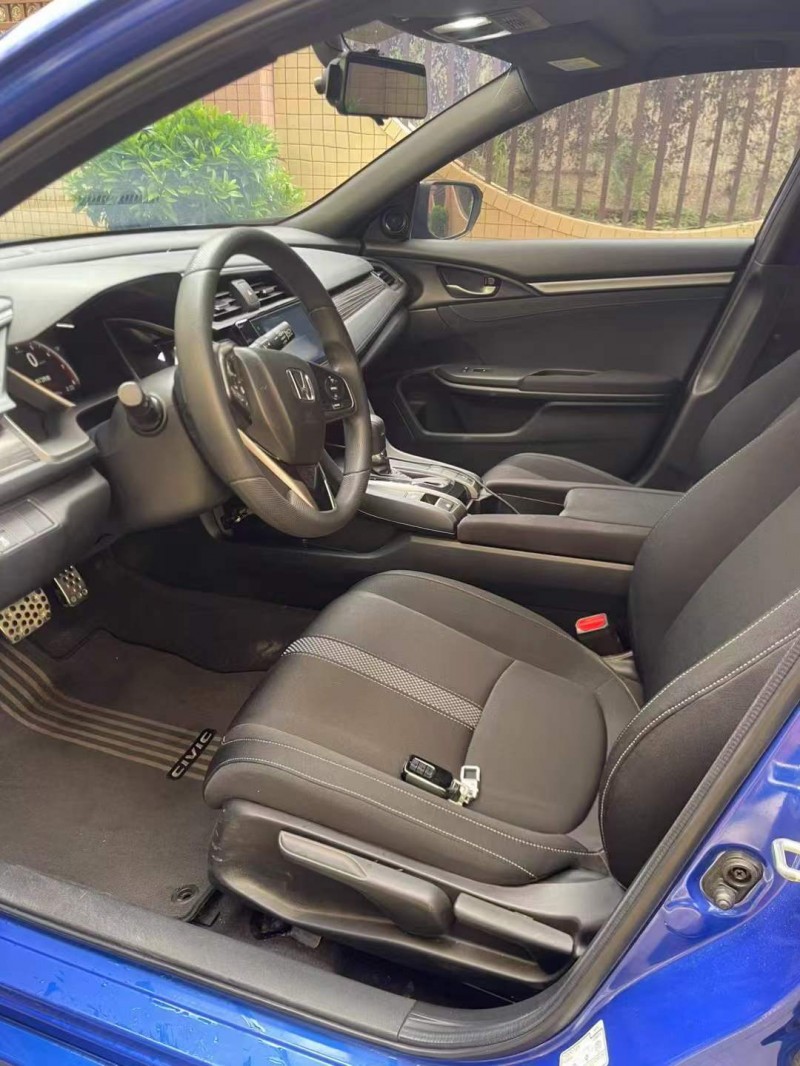 东莞21年本田思域6
