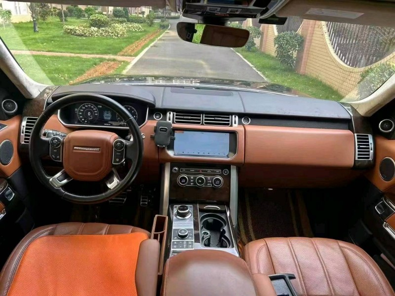 东莞17年路虎揽胜运动5